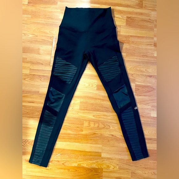 ALO Yoga Pants & Jumpsuits Alo Black Moto Yoga Pants Poshmark